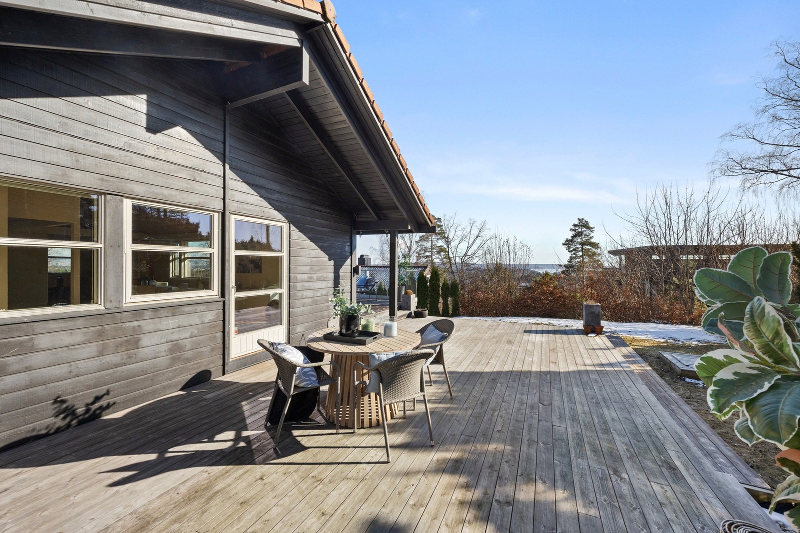Du kan også nyte utsikt fra terrassen! Galleribilde
