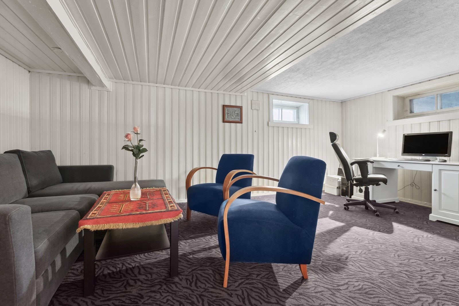 Kjellerstue (ikke godkjent for varig opphold, les mer under salgsoppgave under pkt. ferdigattest). Galleribilde