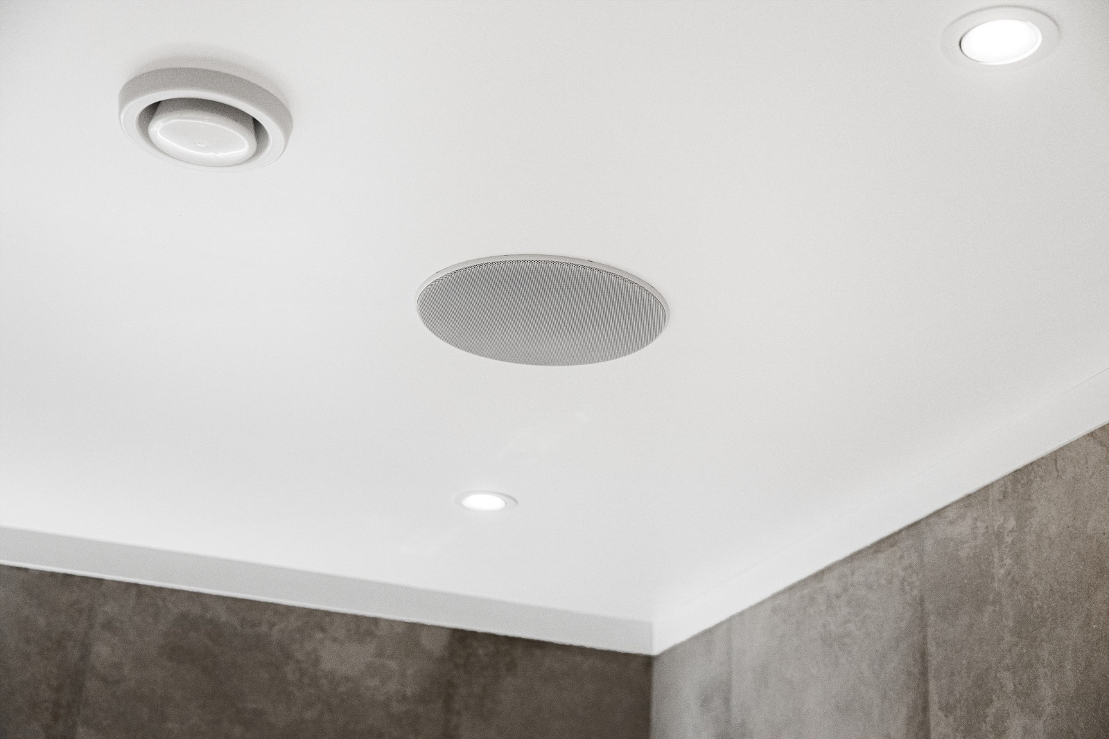 Sonos anlegg med 2 høytalere på hvert bad Galleribilde