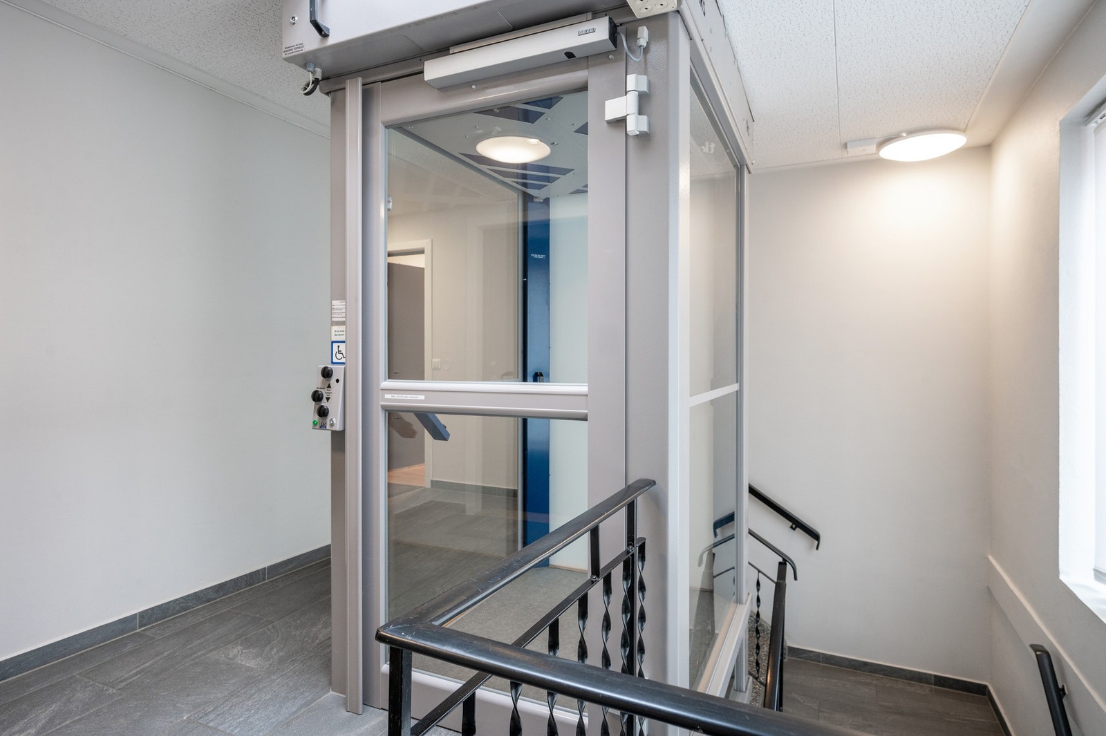 Heisadkomst fra 1. etasje Galleribilde