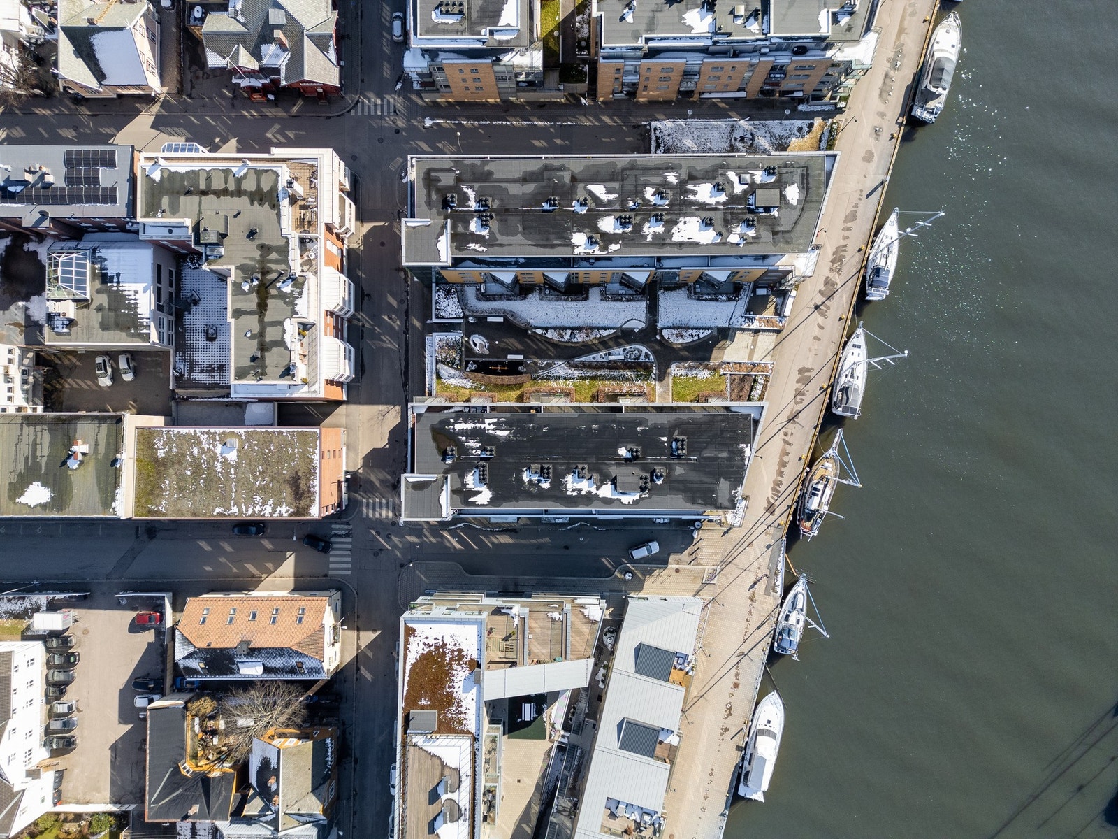 Med nærhet til bryggepromenaden Galleribilde