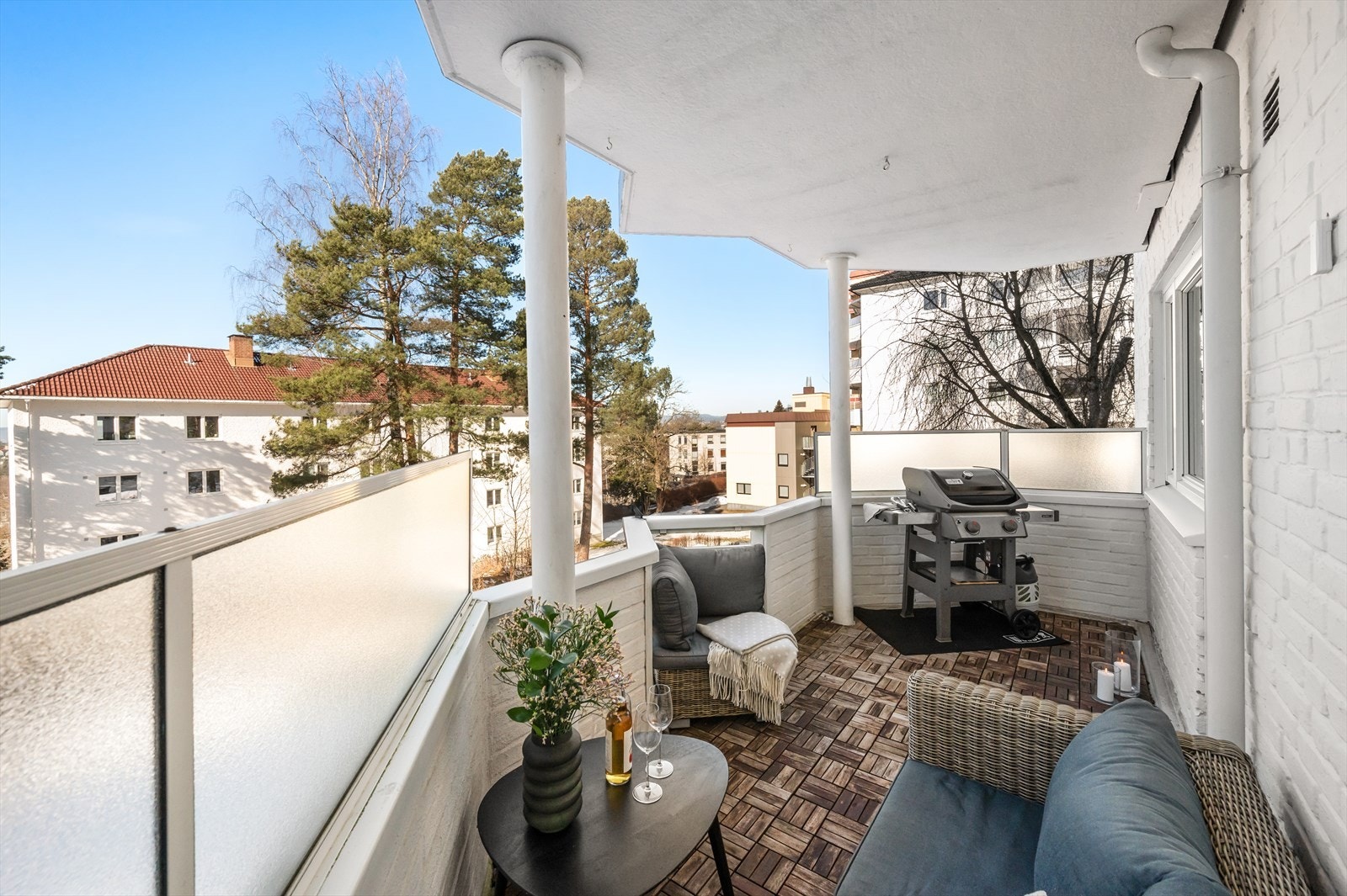 DNB Eiendom ved Ingunn Anna Gudjonsdottir har gleden av å presentere Skøyenåsveien 15! Galleribilde