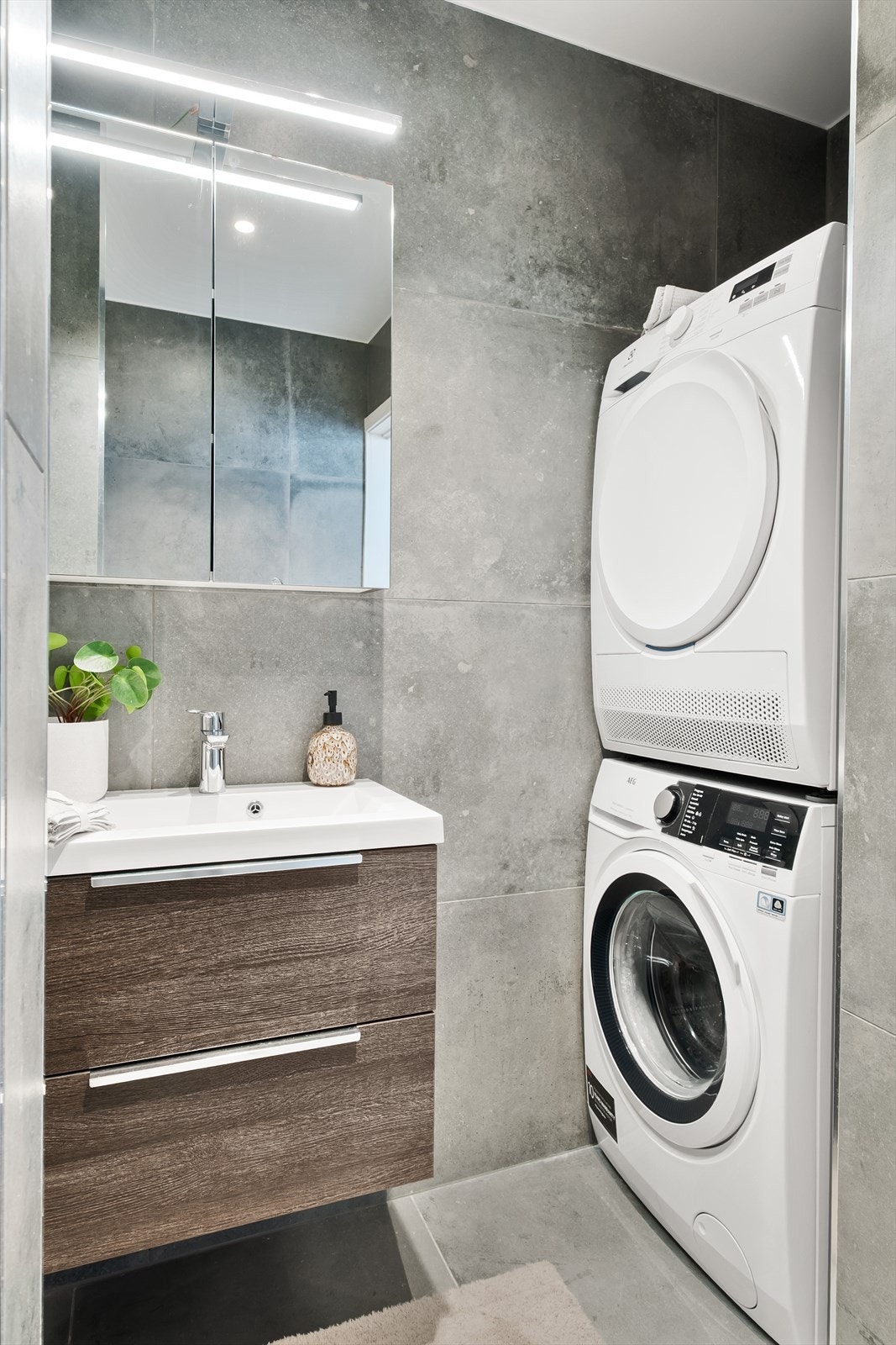 288468_DSCF0282.jpg Galleribilde