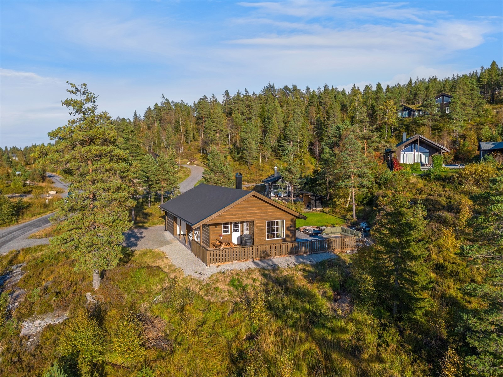 Flott beliggenhet i naturskjønne omgivelser Galleribilde