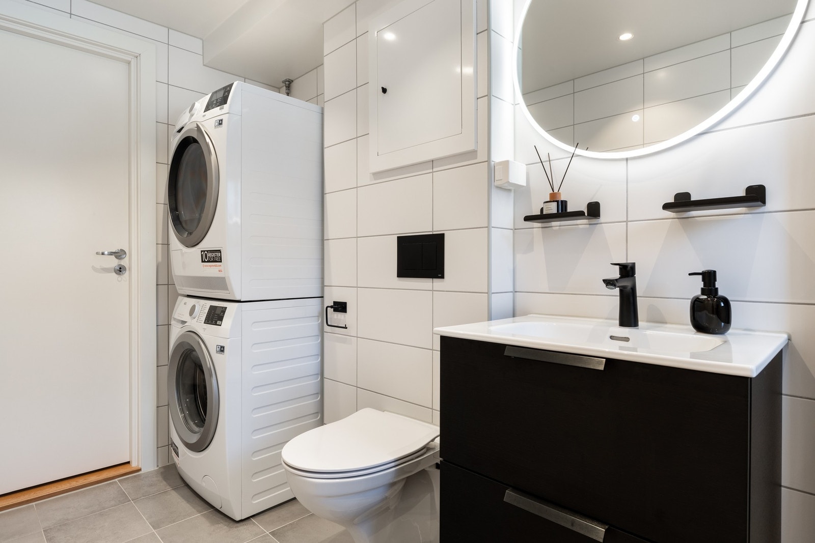 Badet er fra 2021, rehabilitert i regi av borettslaget. Galleribilde