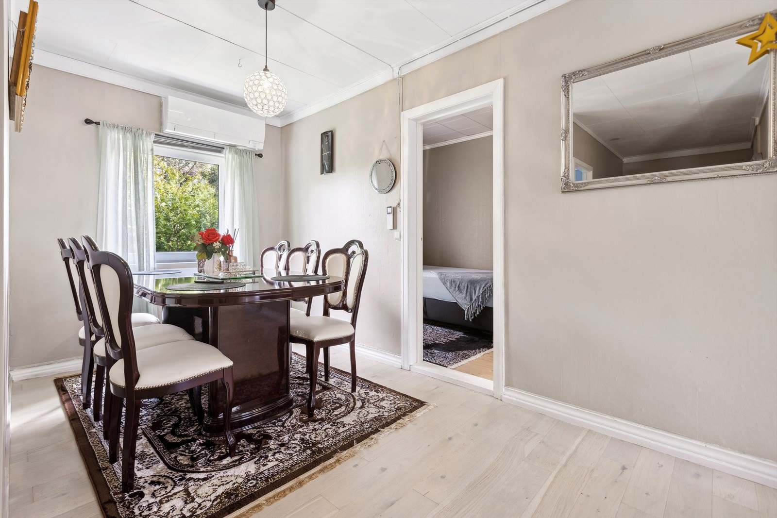 I spisestuen er det også montert varmepumpe. Galleribilde