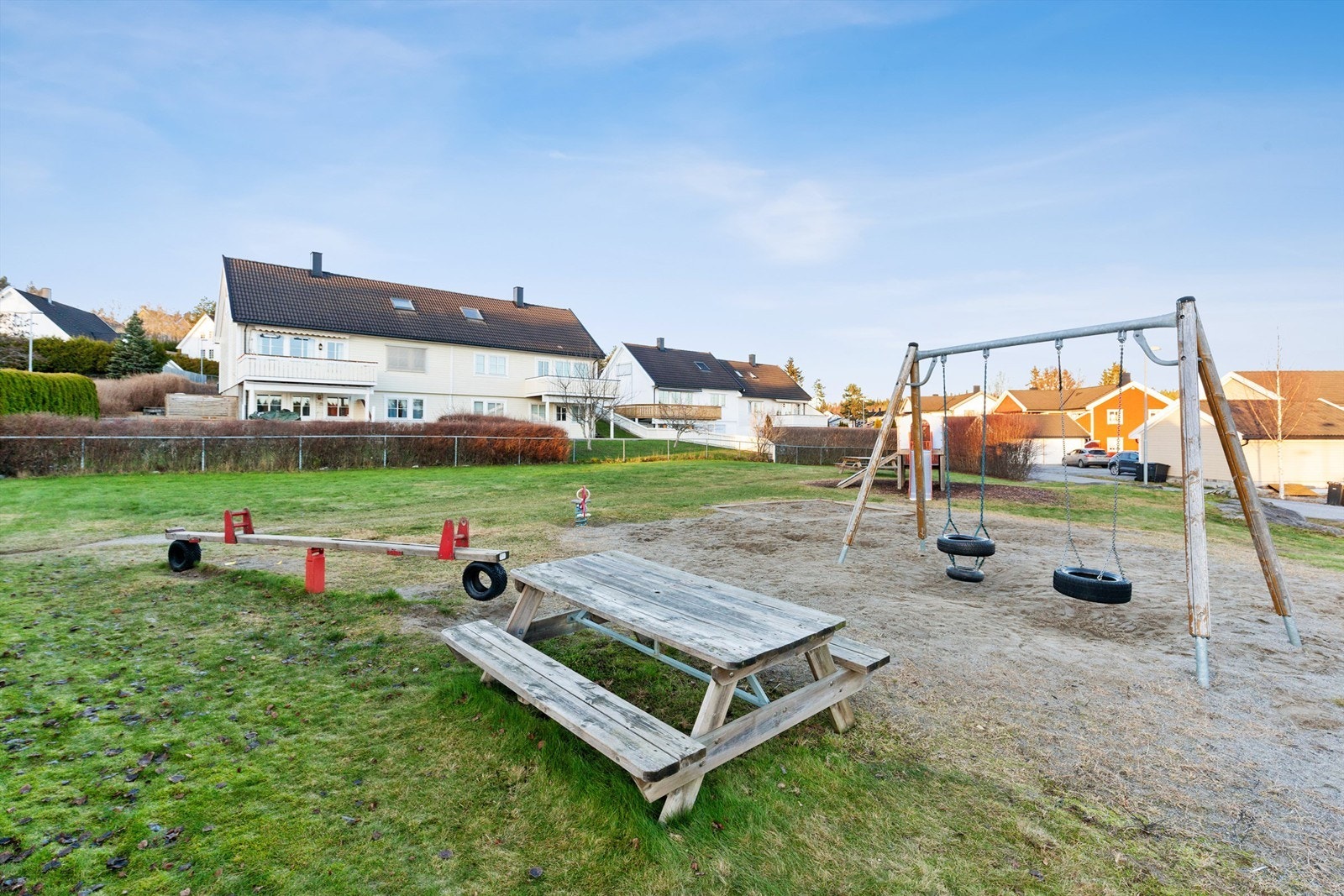 Svært barnevennlig - Lekeplass rett ved Galleribilde