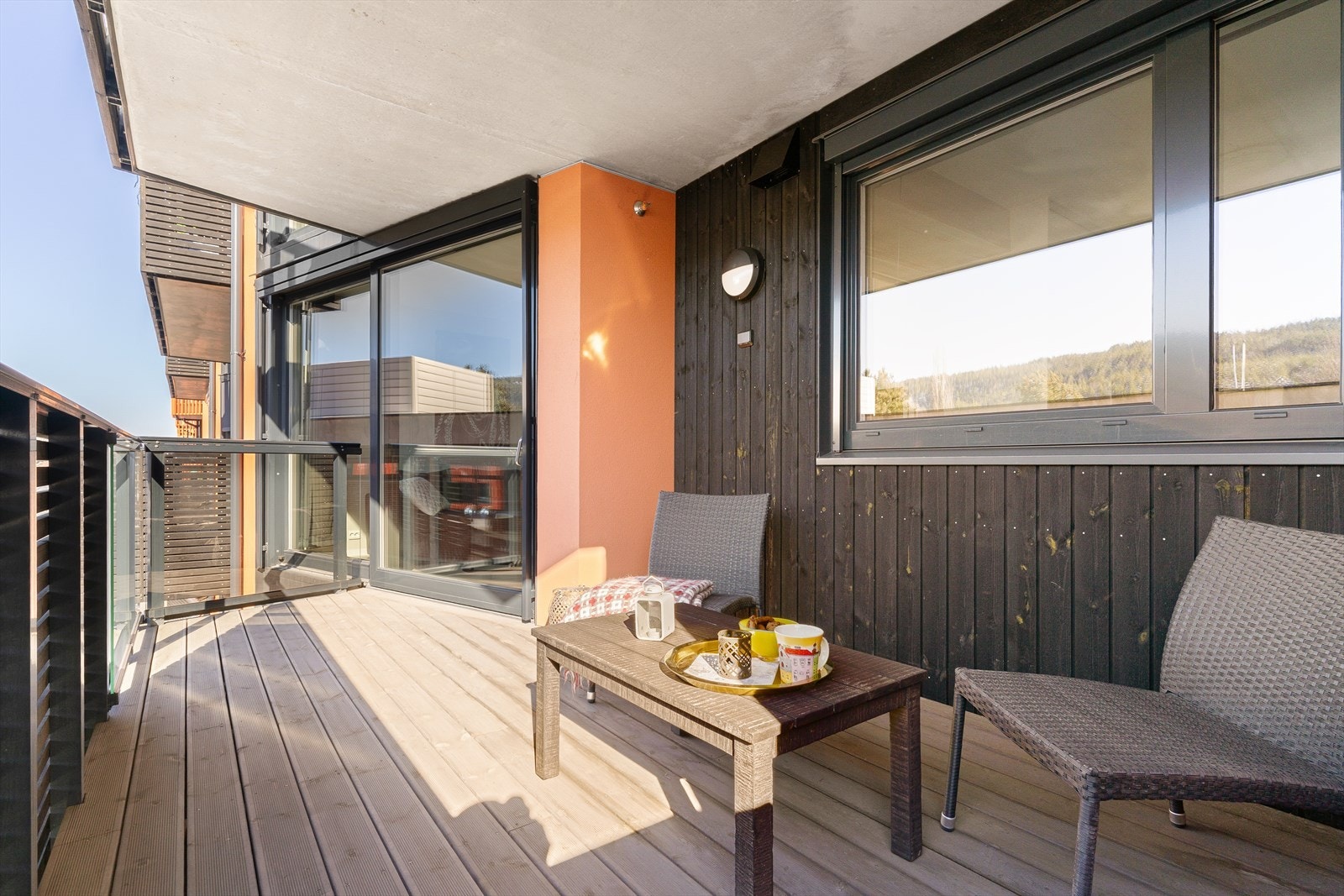 På balkongen er det god plass til møblering. Galleribilde