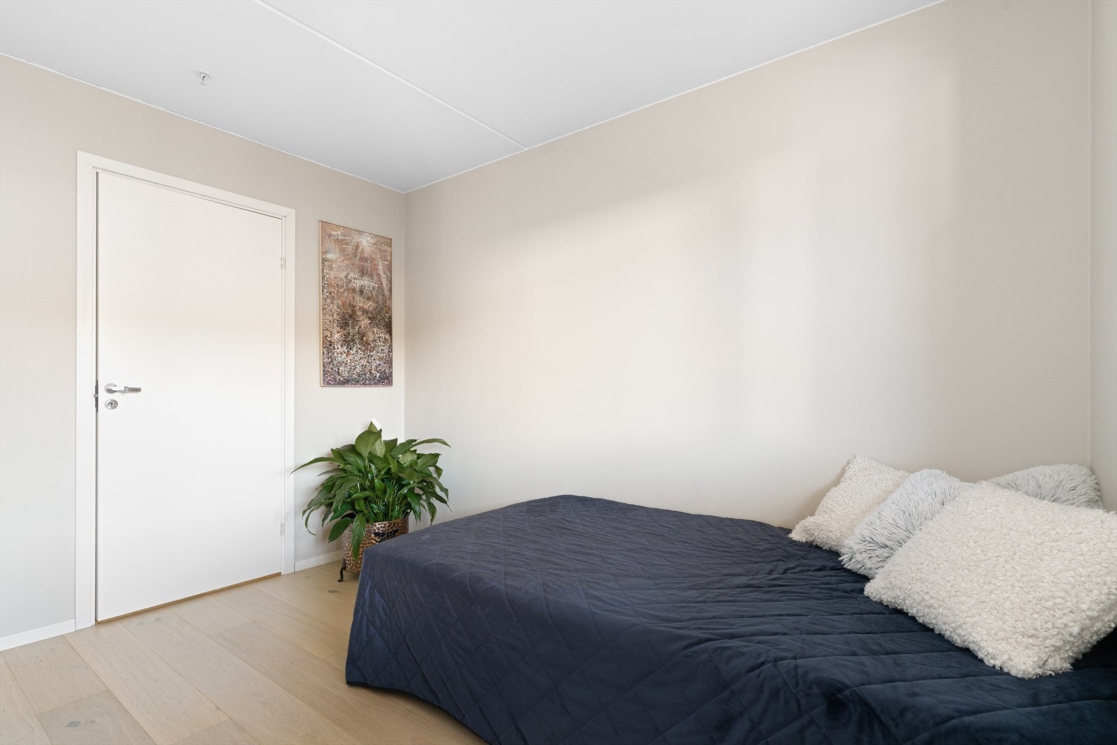 Fra soverom er det også inngang til bod. Galleribilde