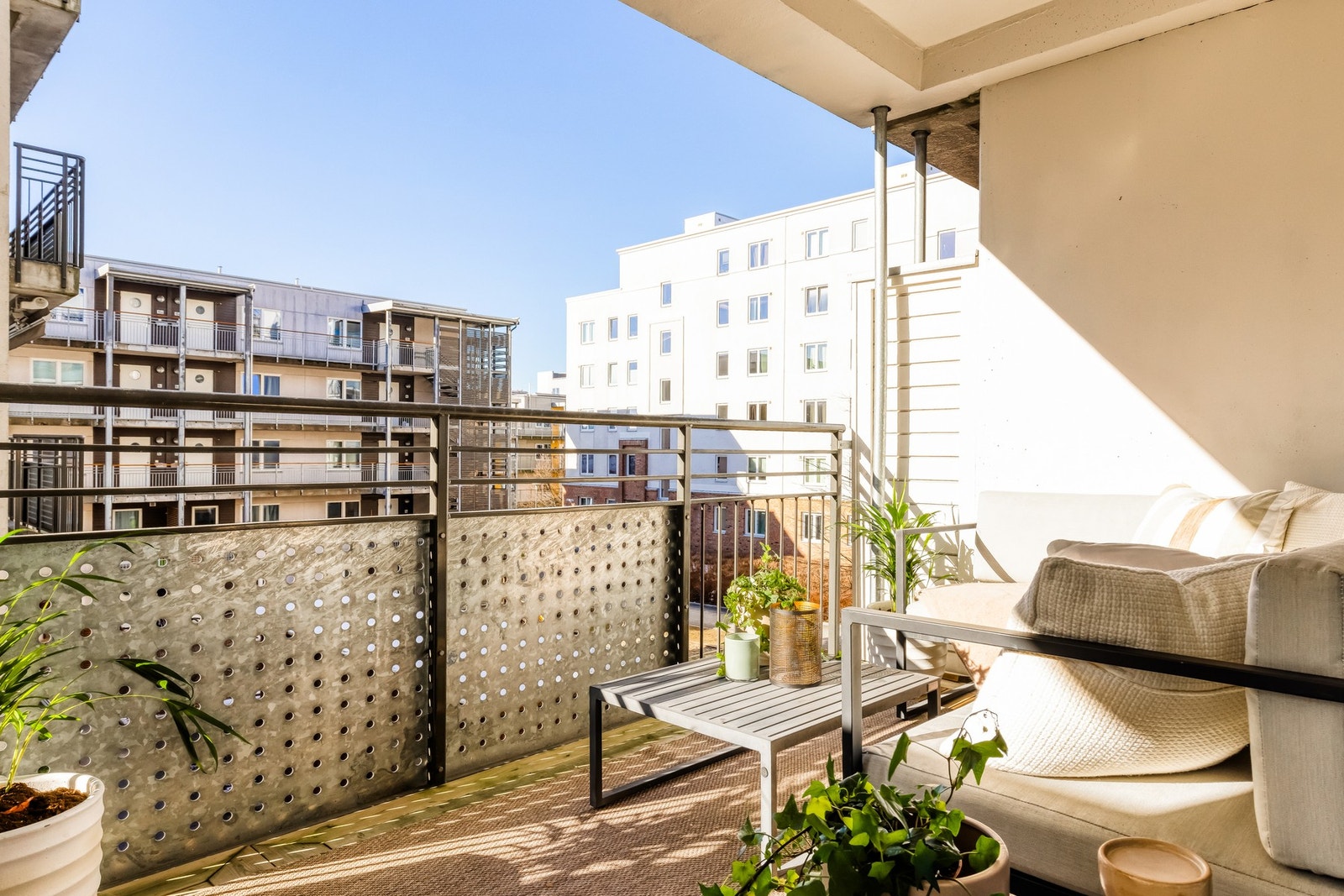 Her får du gleden av en herlig, sydvestvendt balkong på 11 kvm. Galleribilde