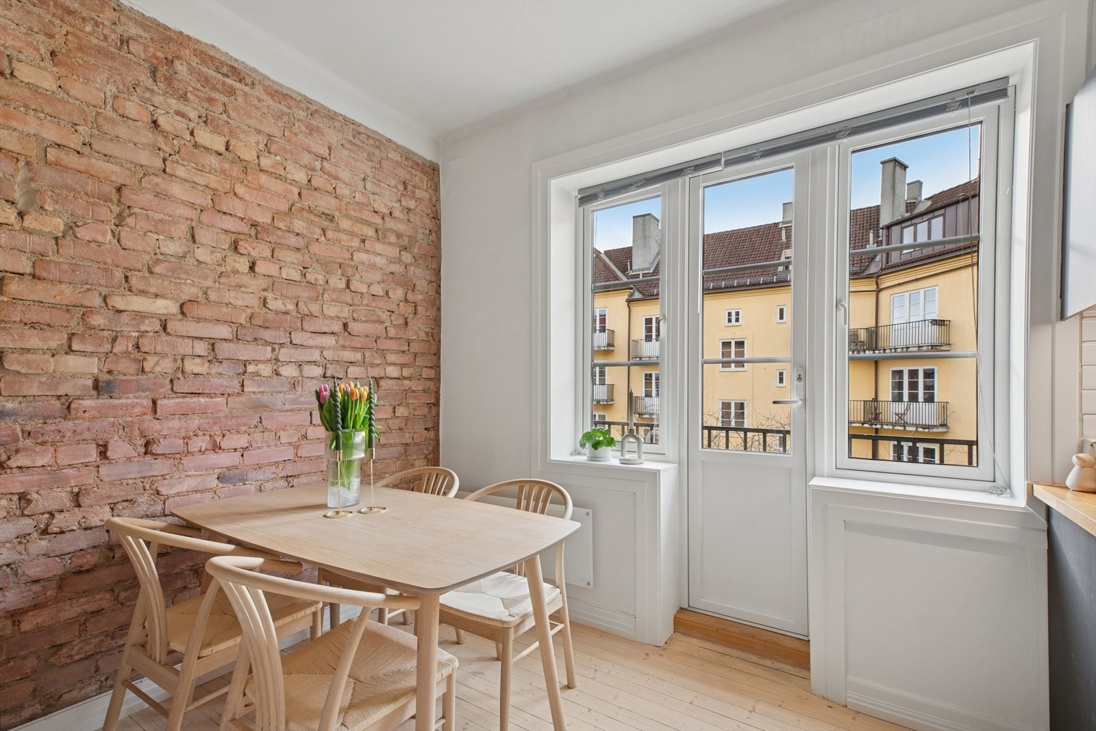 Fra stuen har du utgang til en deilig balkong. Galleribilde