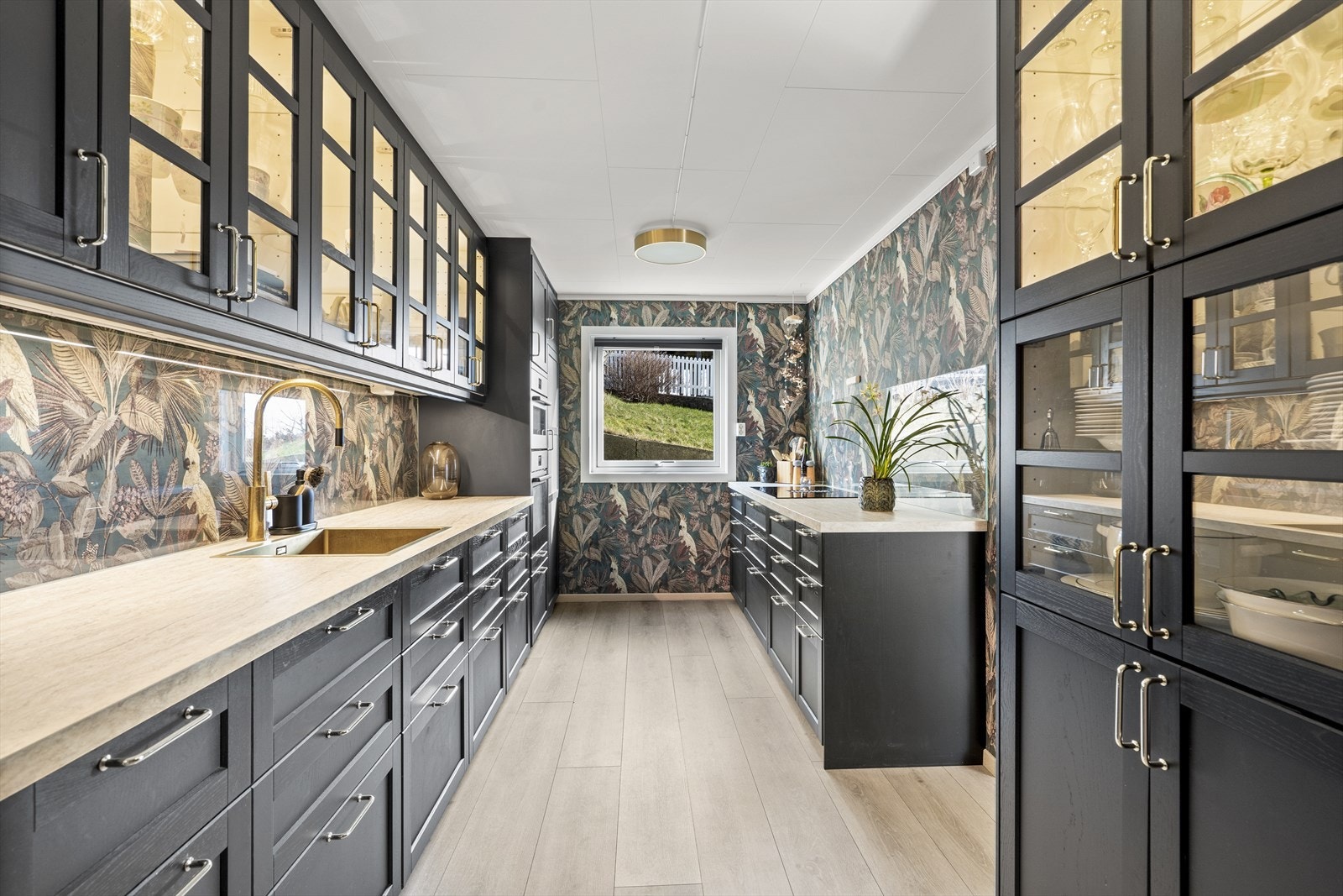 Boligen er betydlig oppgradert de siste årene med tidsriktige og påkostede kvaliteter Galleribilde