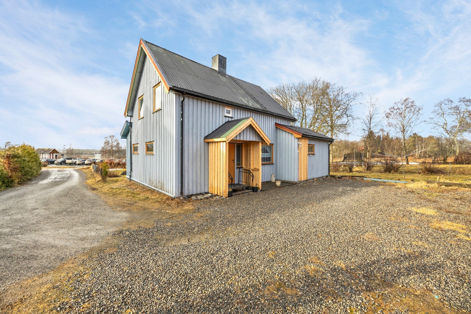 Takoverbygd inngangsparti. Galleribilde