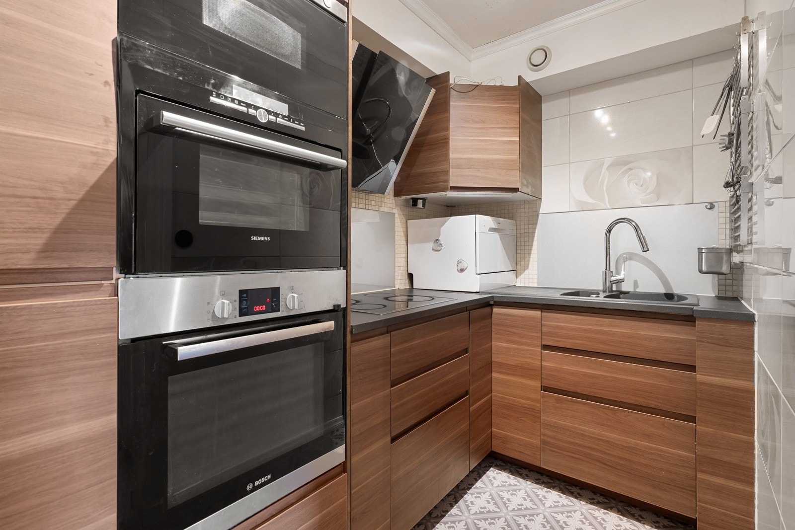 Kjøkken underetasjen Galleribilde