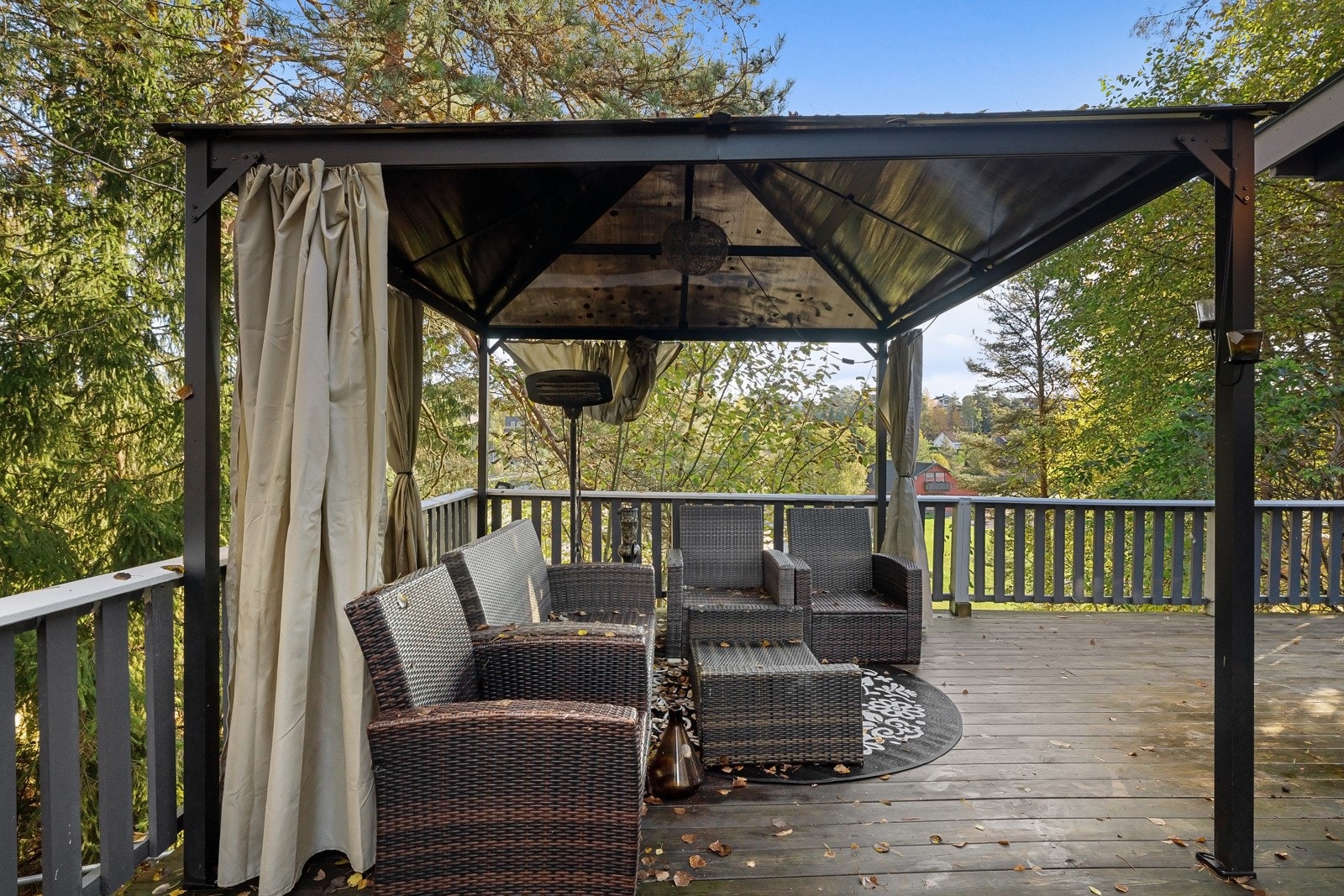 305terrasse Galleribilde