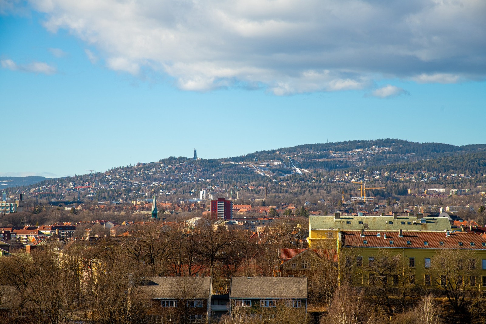Hvem kan motstå fristelsen av å sitte her og nyte både den fantastiske utsikten og solens varme? Galleribilde