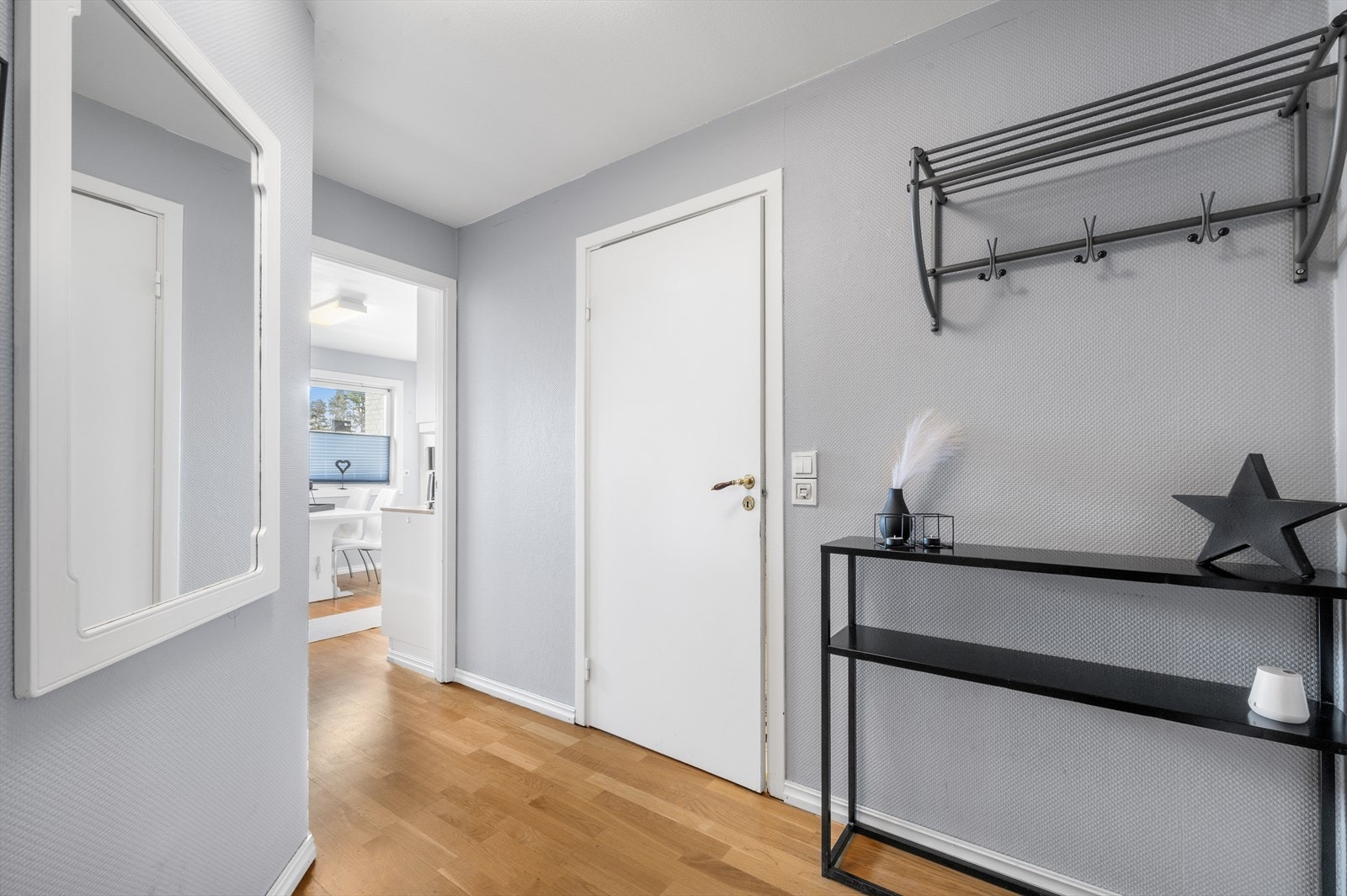 Entré/gang Galleribilde