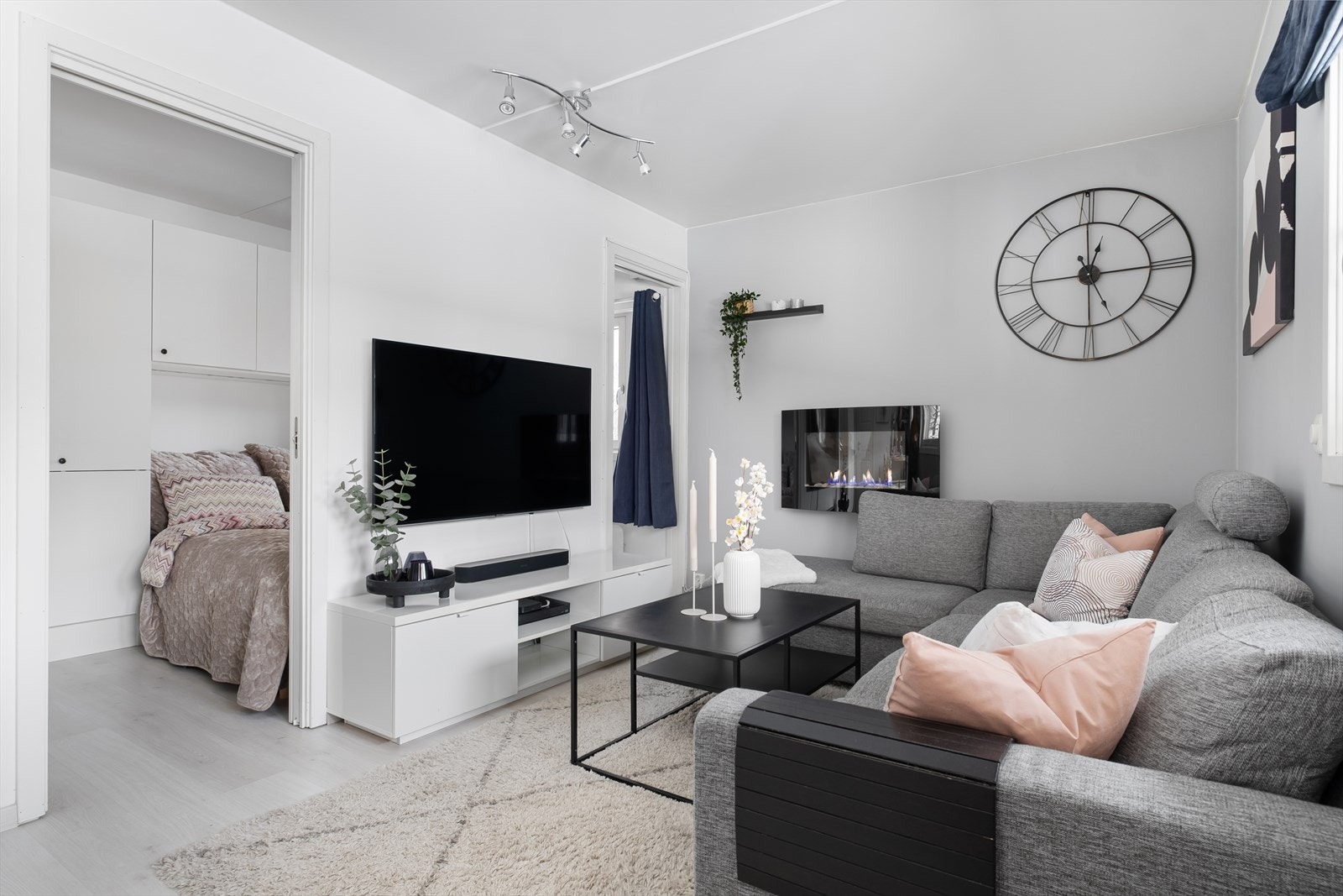 I tillegg er det plass til tv-bord. Galleribilde