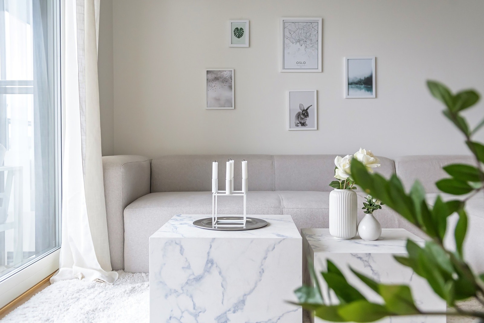 Leiligheten har et svært moderne og innbydende preg. Galleribilde