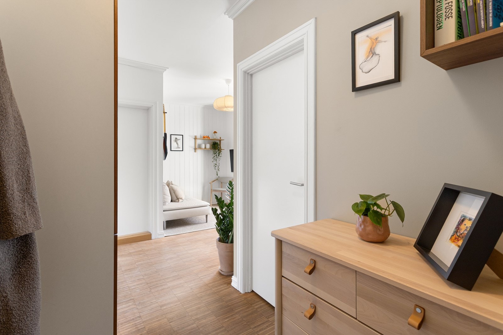 Velkommen inn til en hyggelig visning! Galleribilde