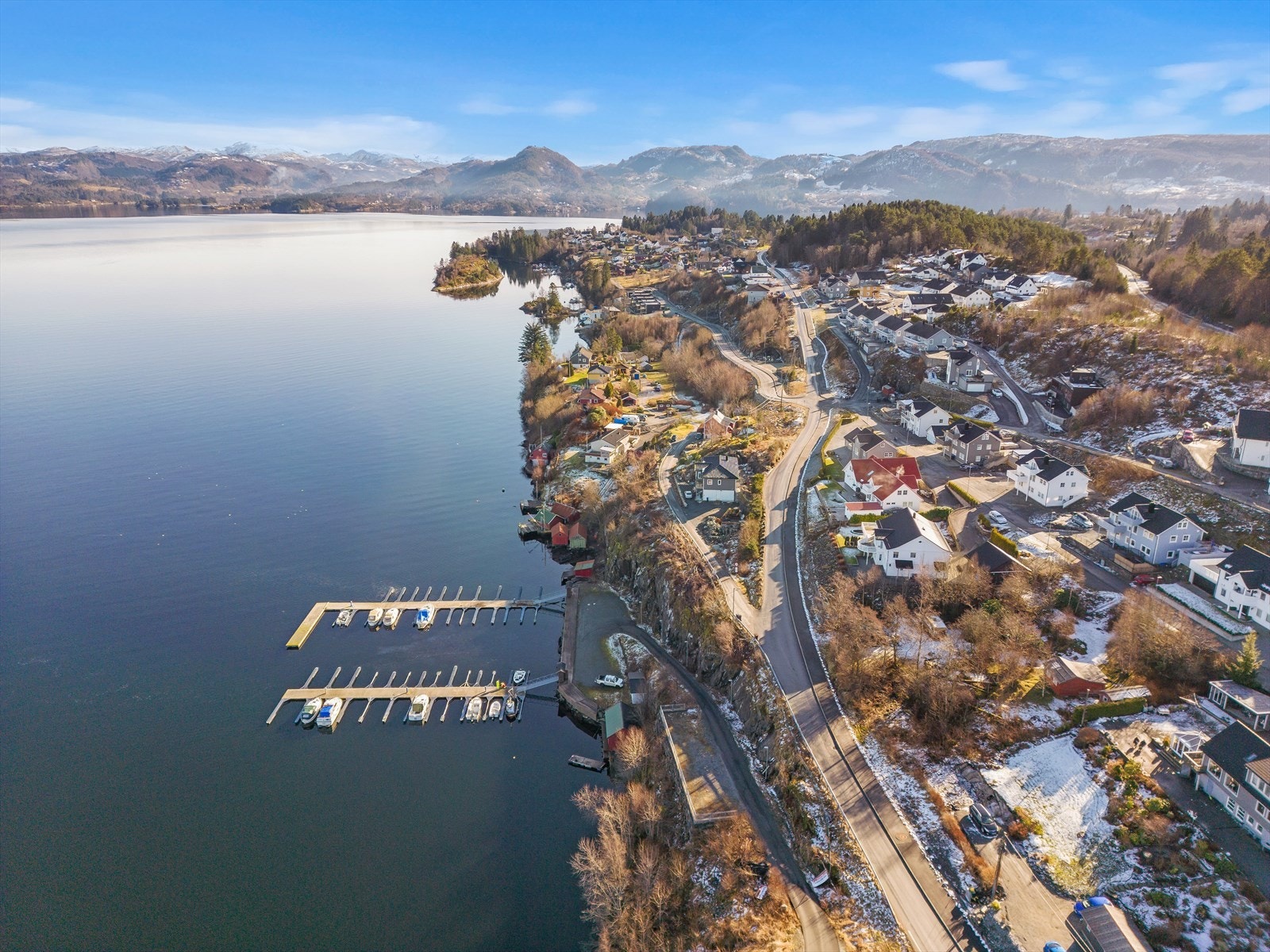 Ta kontakt med megler ved interesse. Det blir ikke satt opp annonserte visninger. Velkommen! Galleribilde