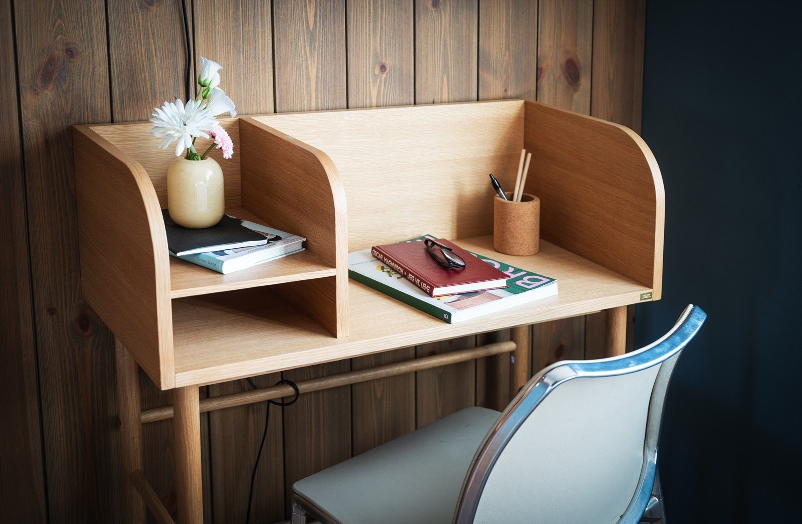 Her kan man innrede med en hyggelig skrivepult eller annen innredning. Galleribilde