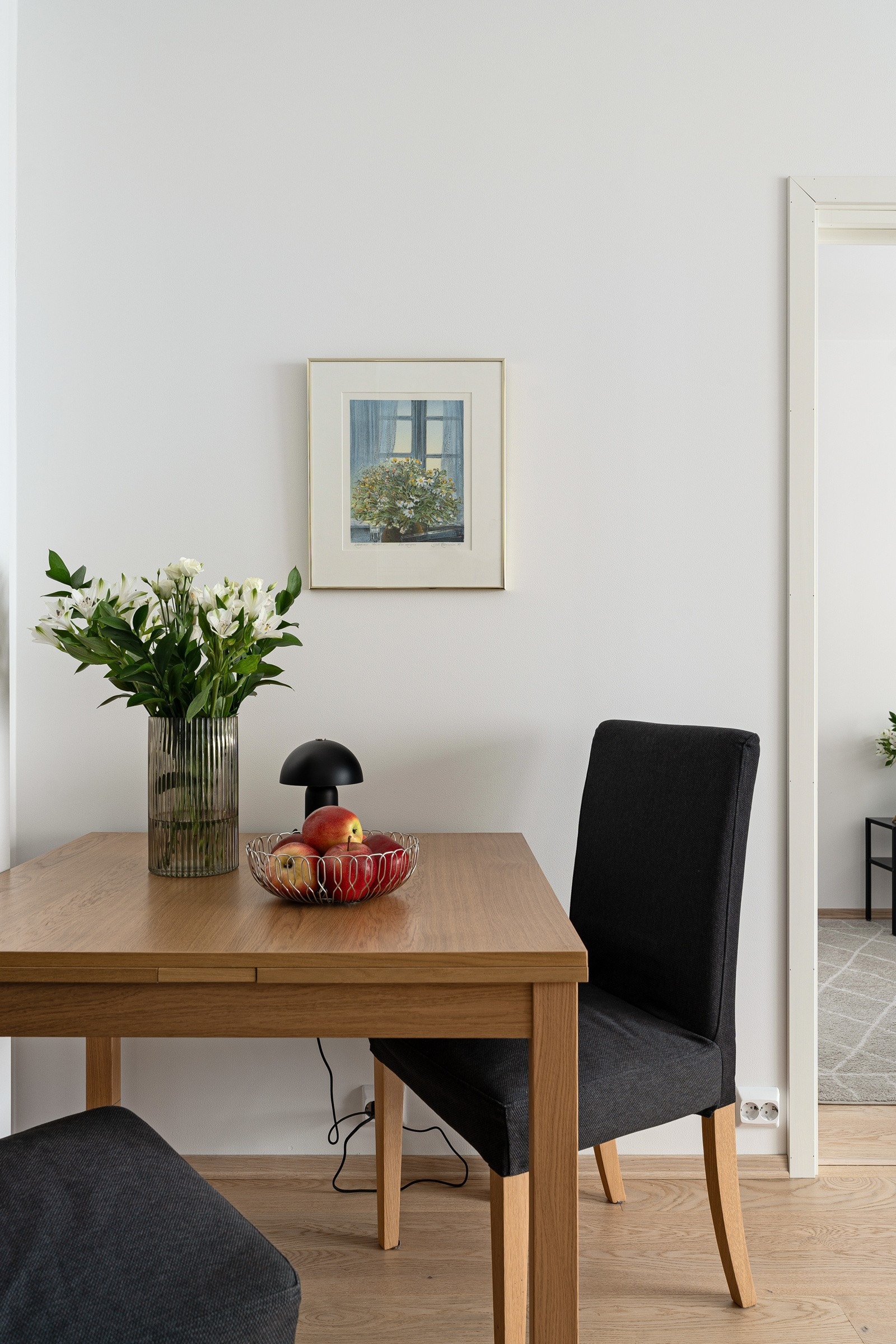 Plass til spisebord ved kjøkkenet Galleribilde