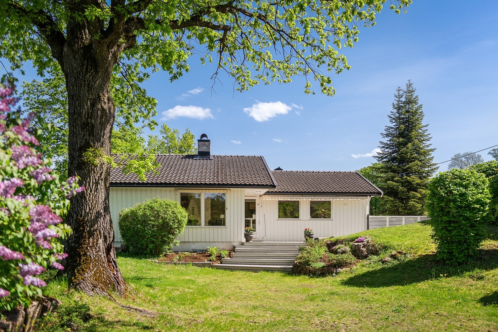 Velkommen til Øvre Elnes vei 4A, presentert av Nordvik Asker. Galleribilde