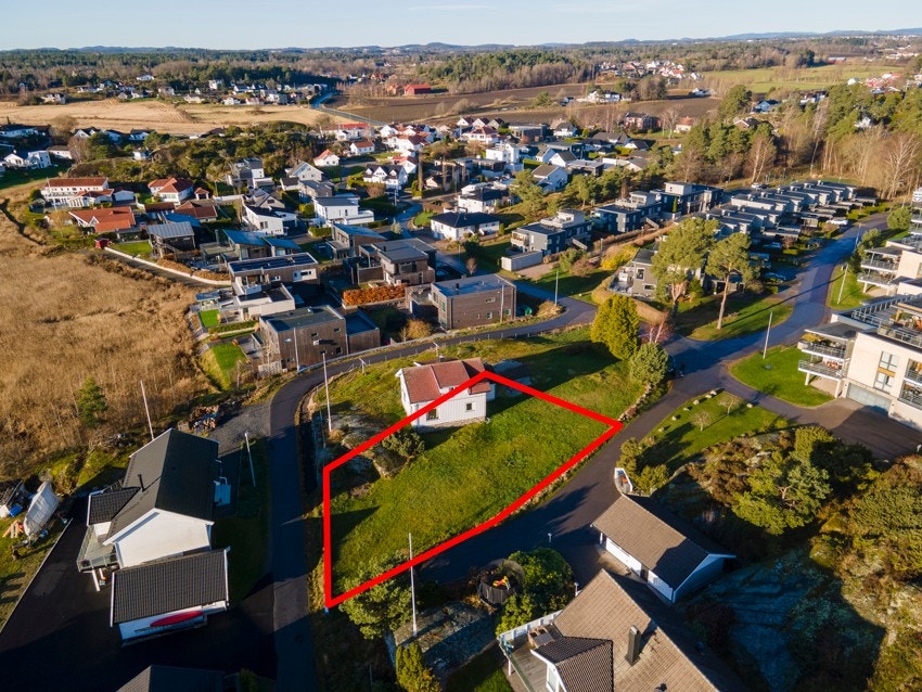 EIE eiendomsmegling ønsker velkommen til Skaustranda 77 - sydvendt Galleribilde