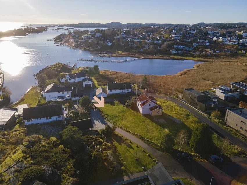 Nydelig beliggenhet syd på Skaustranda Galleribilde