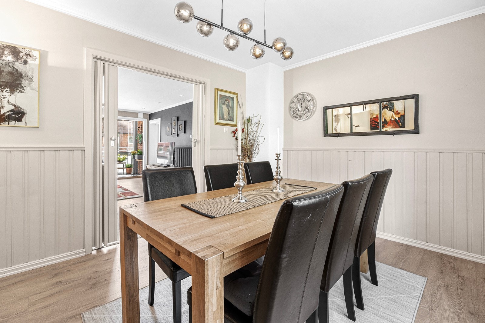 Spisestue (mulig soverom nr 3). Galleribilde