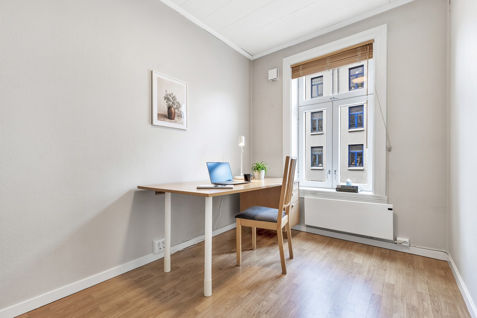 Det ene soverommet er i dag innredet som kontor. Galleribilde