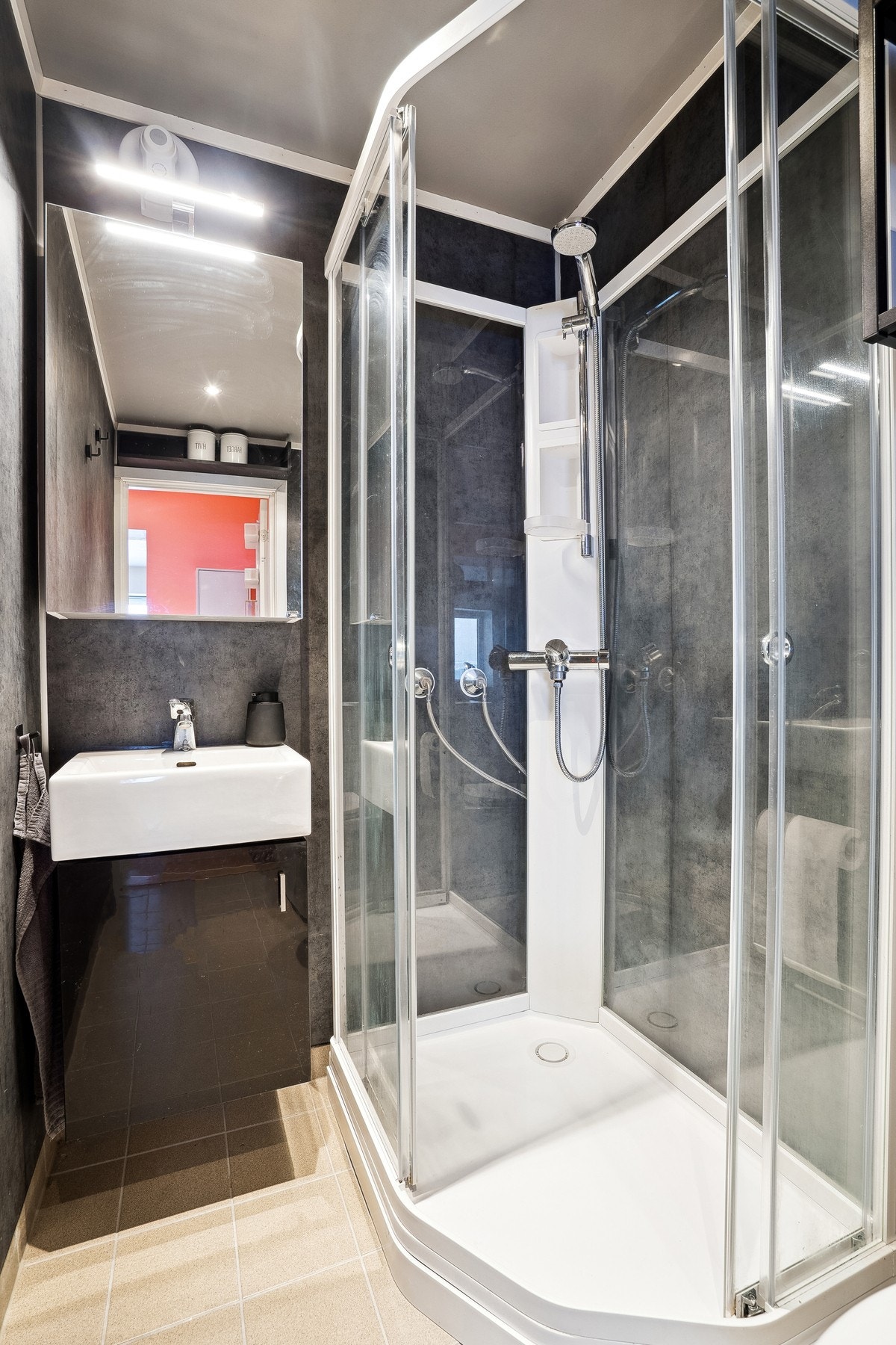 Badet er renovert Galleribilde