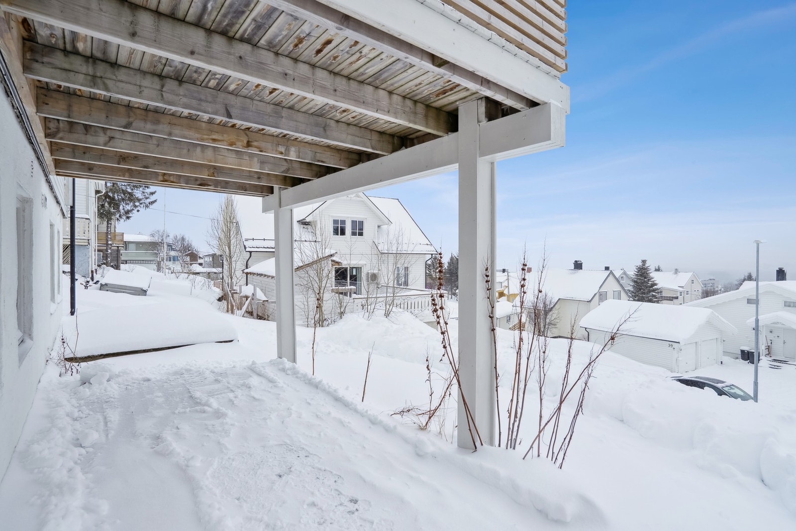 Terrasse mot øst Galleribilde