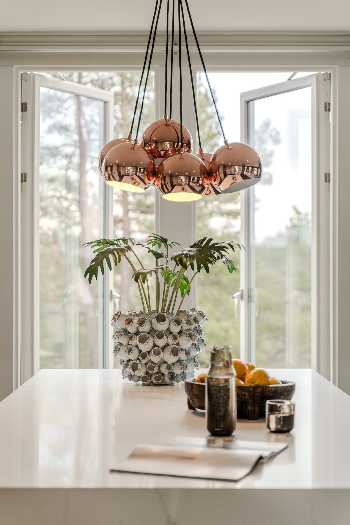 Doble dører med utgang til uteplassen bak huset. Galleribilde