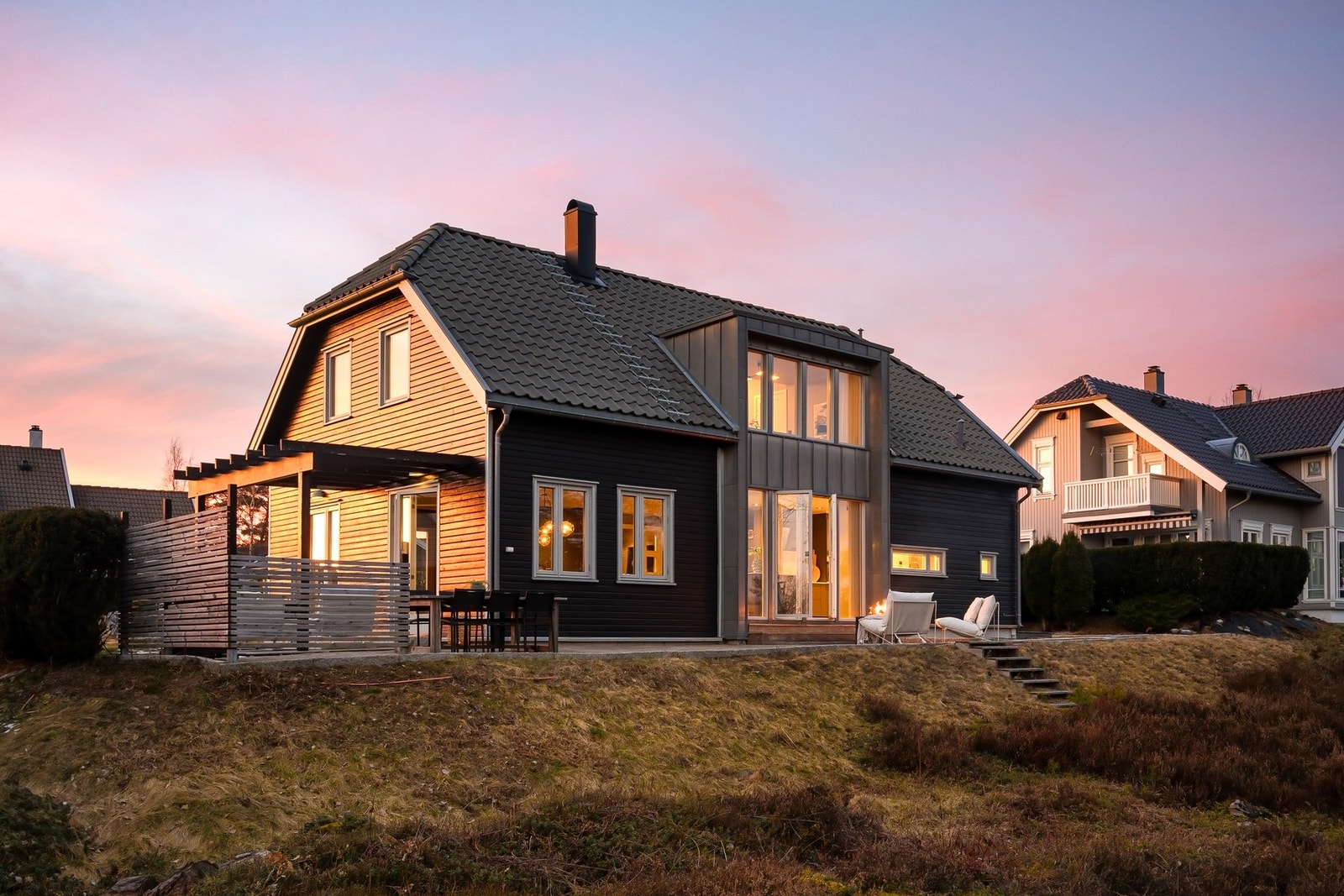 Boligen holder god standard, og passer meget godt for en barnefamilie. Galleribilde