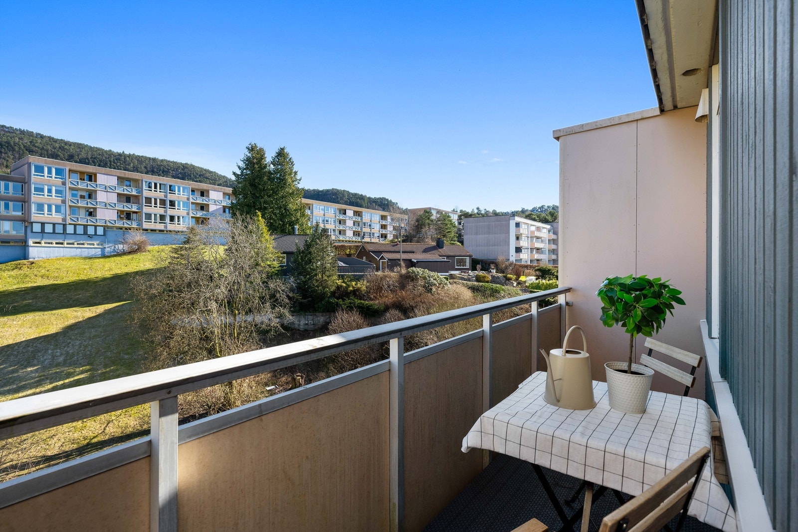 Østvendt altan. Galleribilde