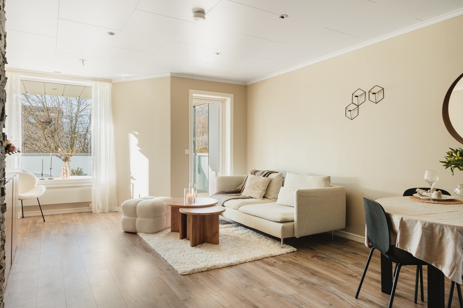 Dette er en lekker 2-roms hjørneleilighet med attraktiv beliggenhet! Galleribilde