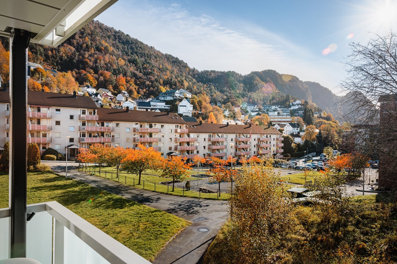På midtsommeren kan solen nytes fra formiddag til kveld. Galleribilde