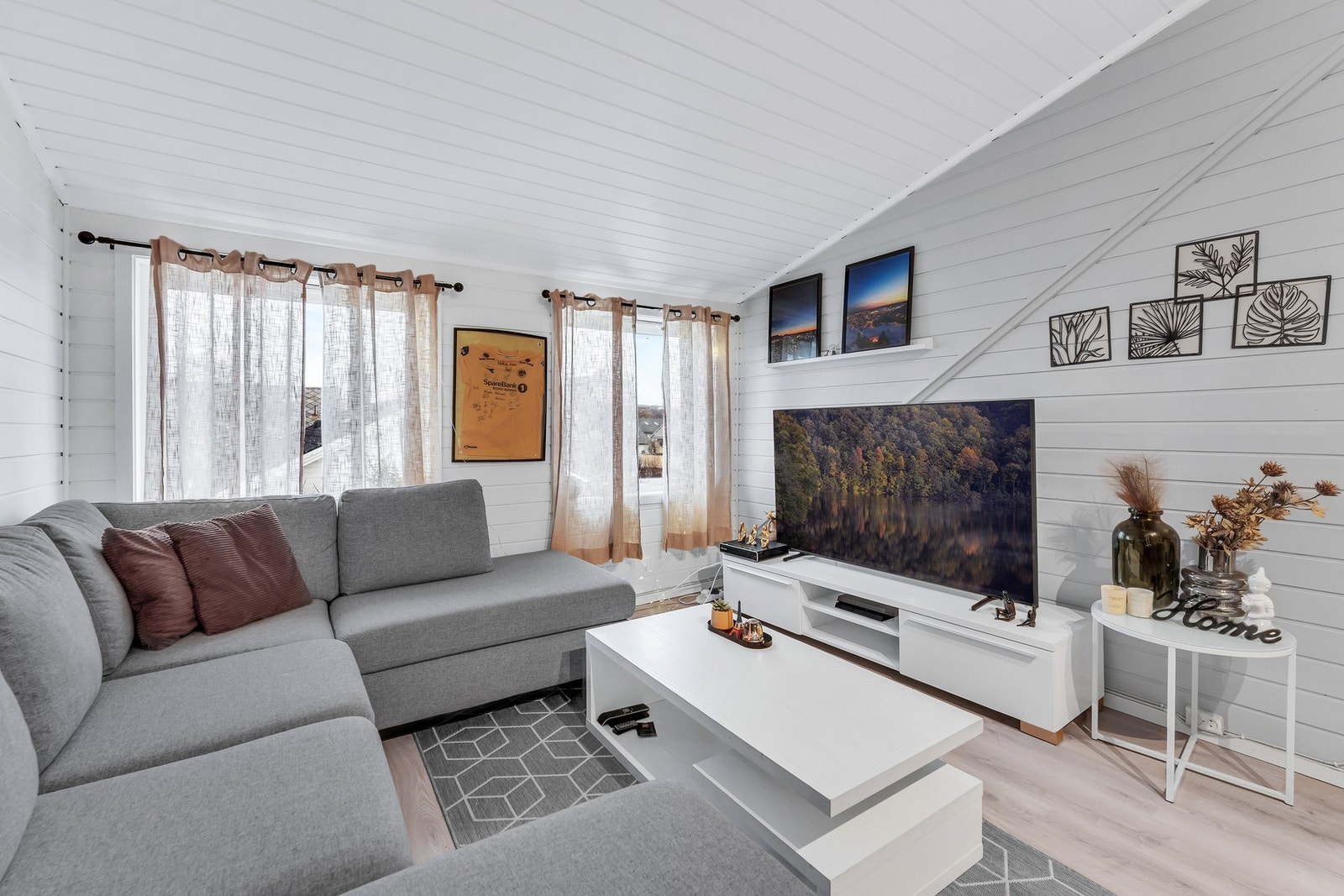 Alle vinduer og balkongdør blir byttet i regi av sameiet. Galleribilde