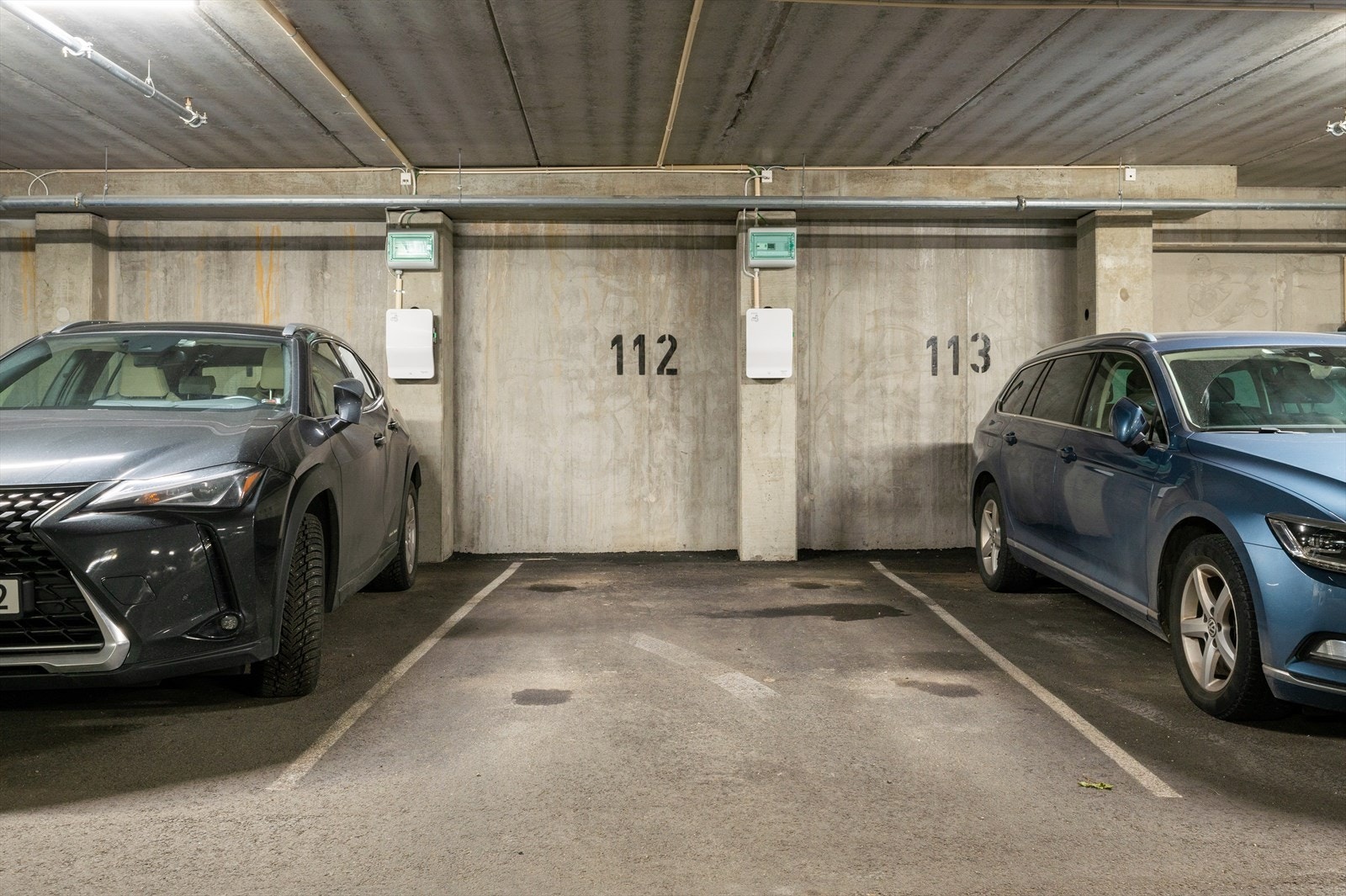 - Leiligheten disponerer én garasjeplass med elbil-lader - Galleribilde
