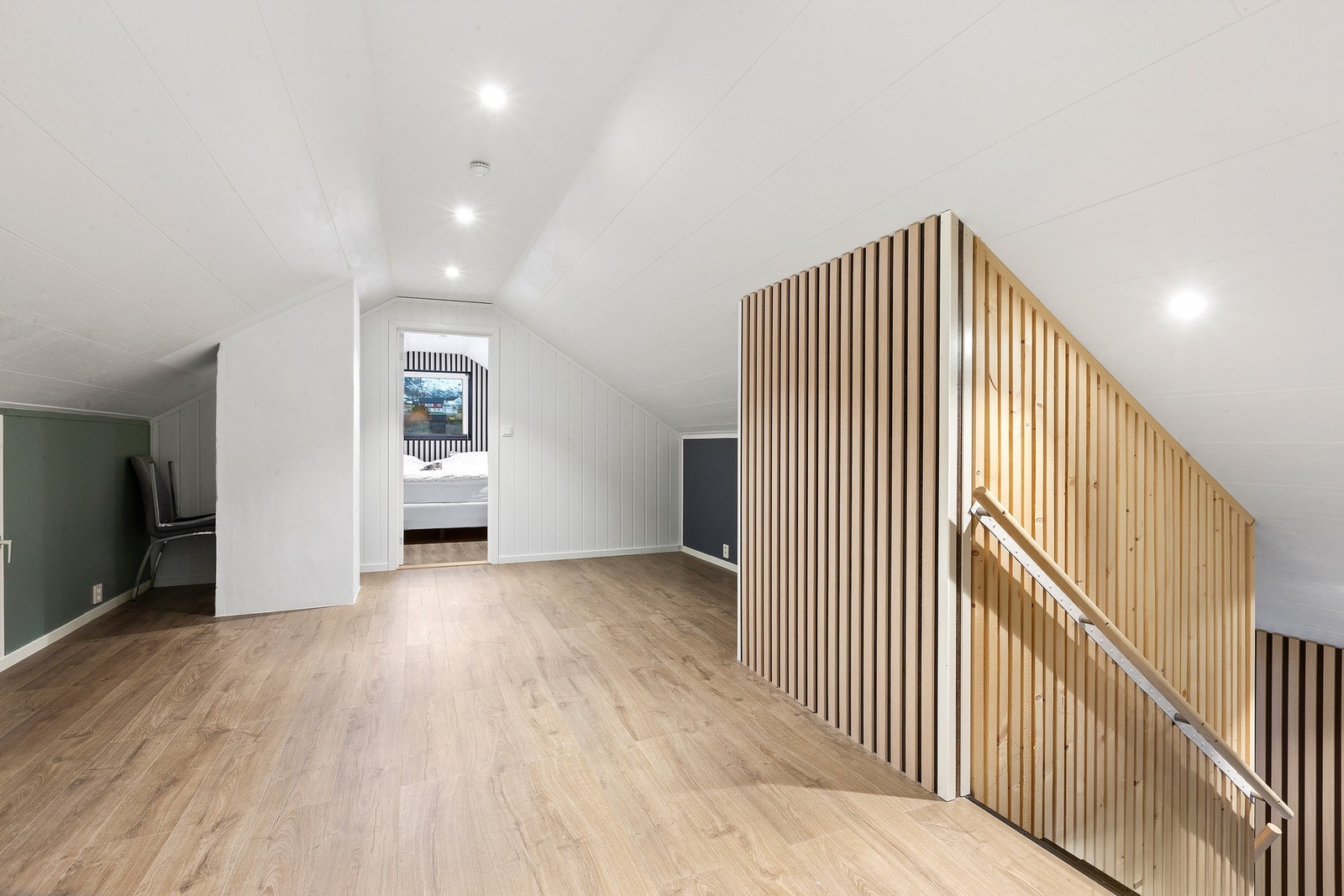 Loftstue Galleribilde