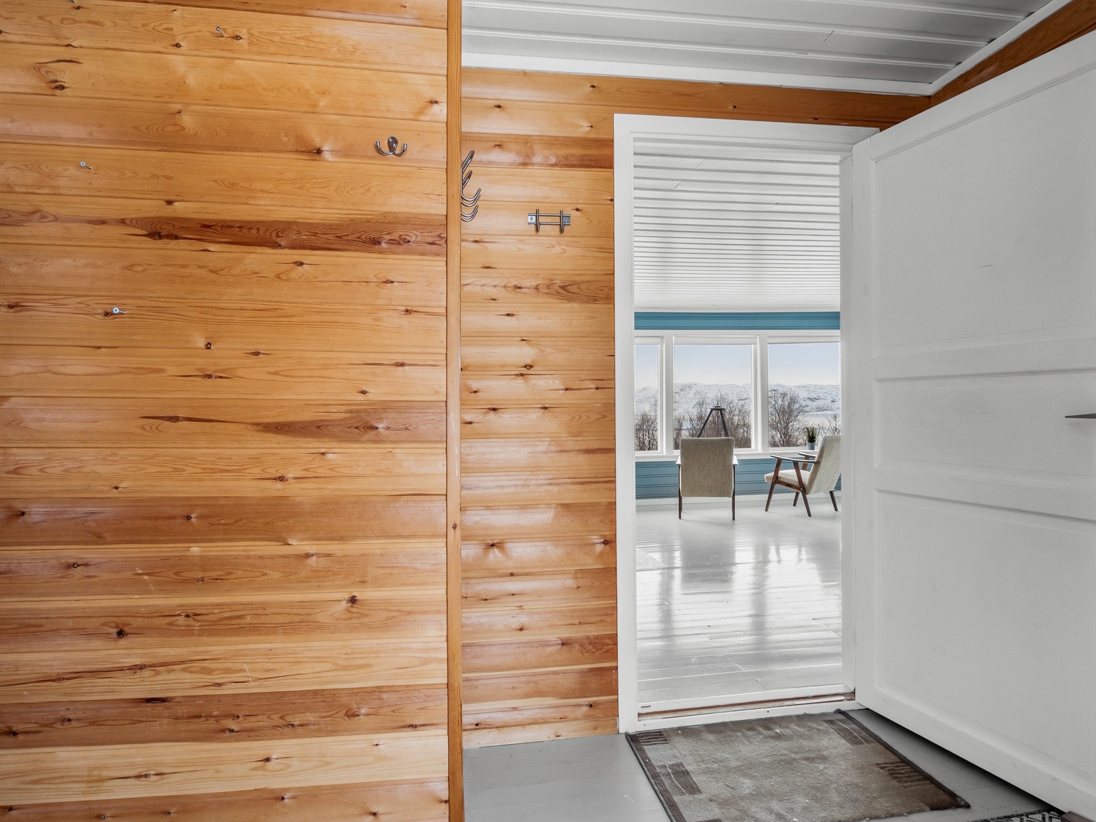 Fra vindfang mot stue Galleribilde