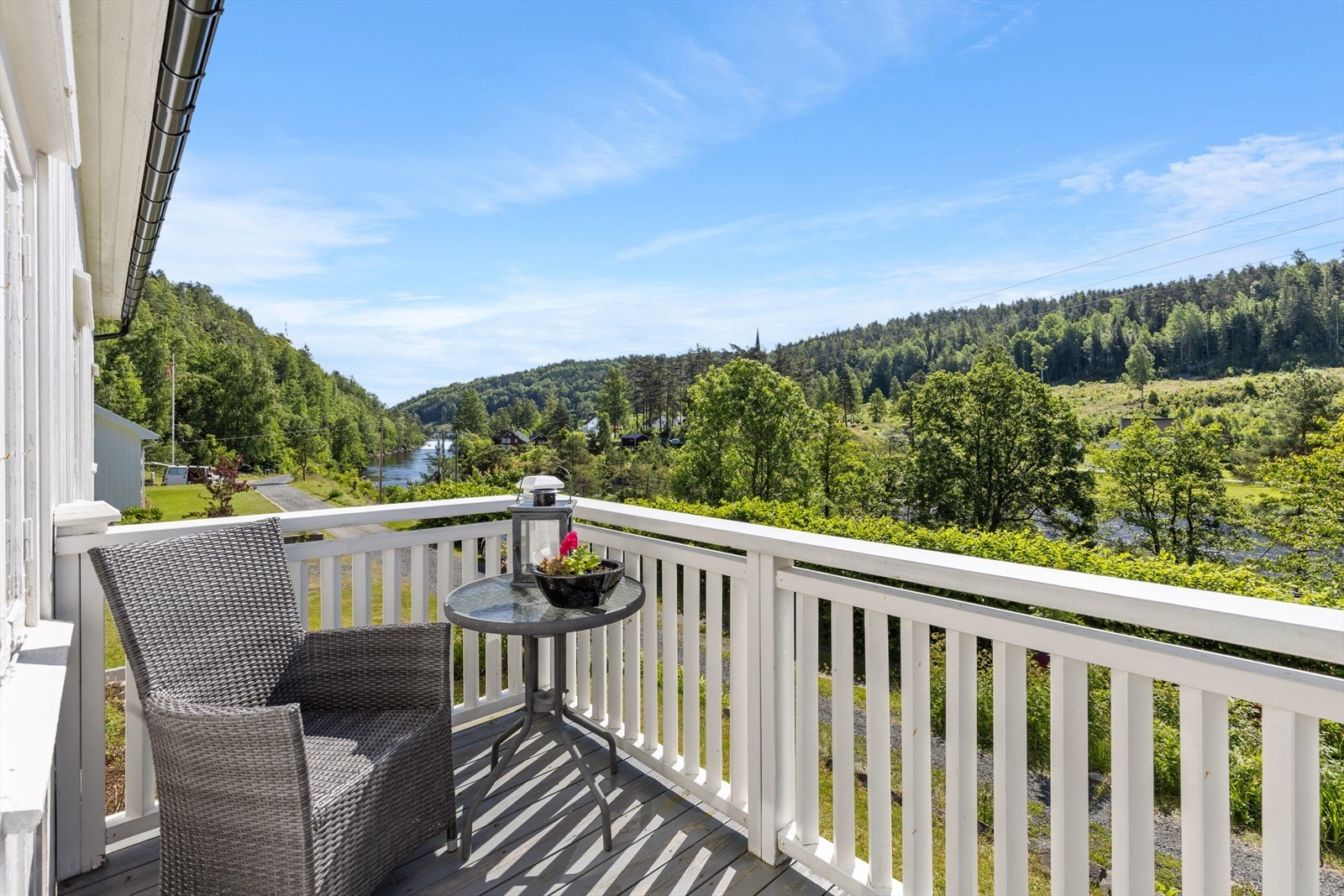 Utsikt fra terrasse Galleribilde