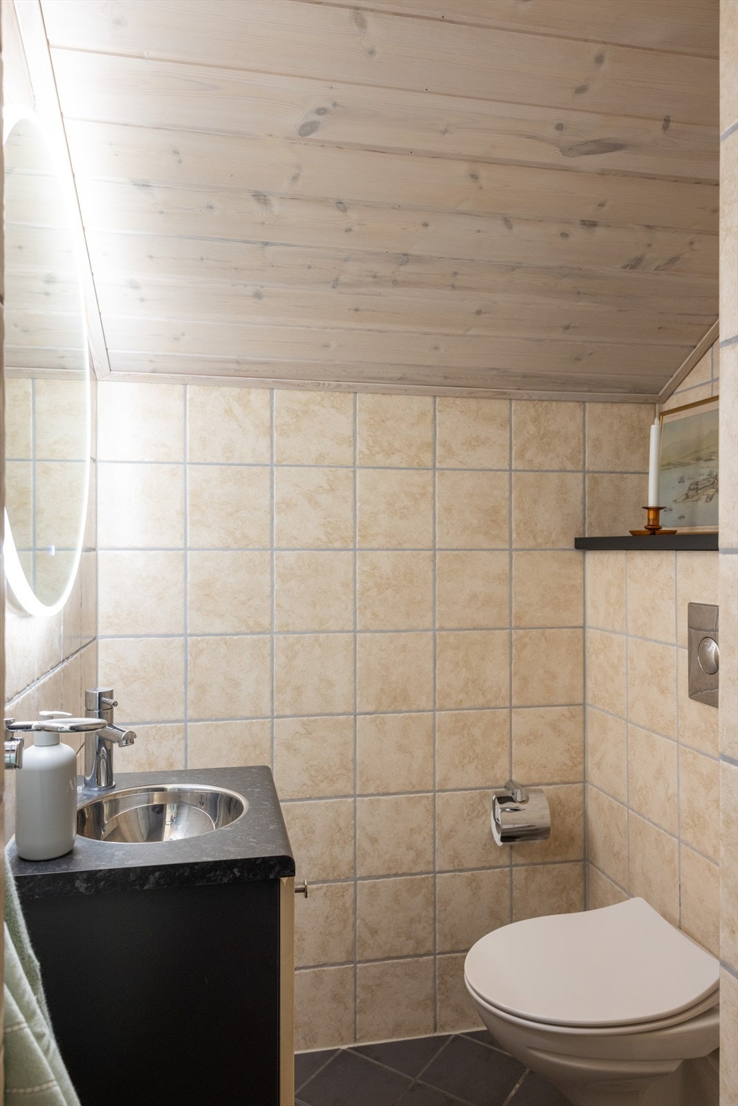 2 stk. wc i leiligheten med gjestetoalett Galleribilde