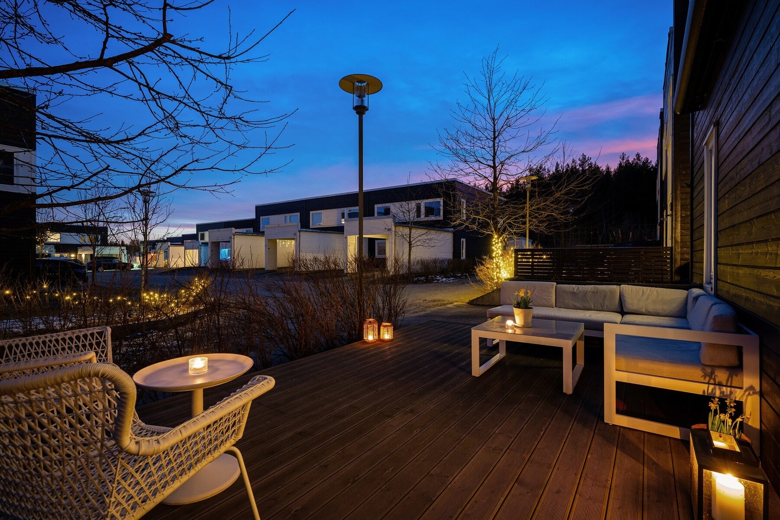 Med sitt hyggelige uteplass, er dette et ideelt sted å nyte både rolige morgener og sene sommerkvelder. Galleribilde