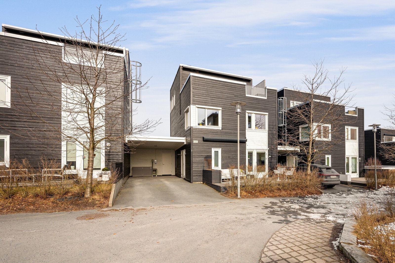 Du ønskes velkommen av en inngangspartiet som gir et bra førsteinntrykk. Galleribilde