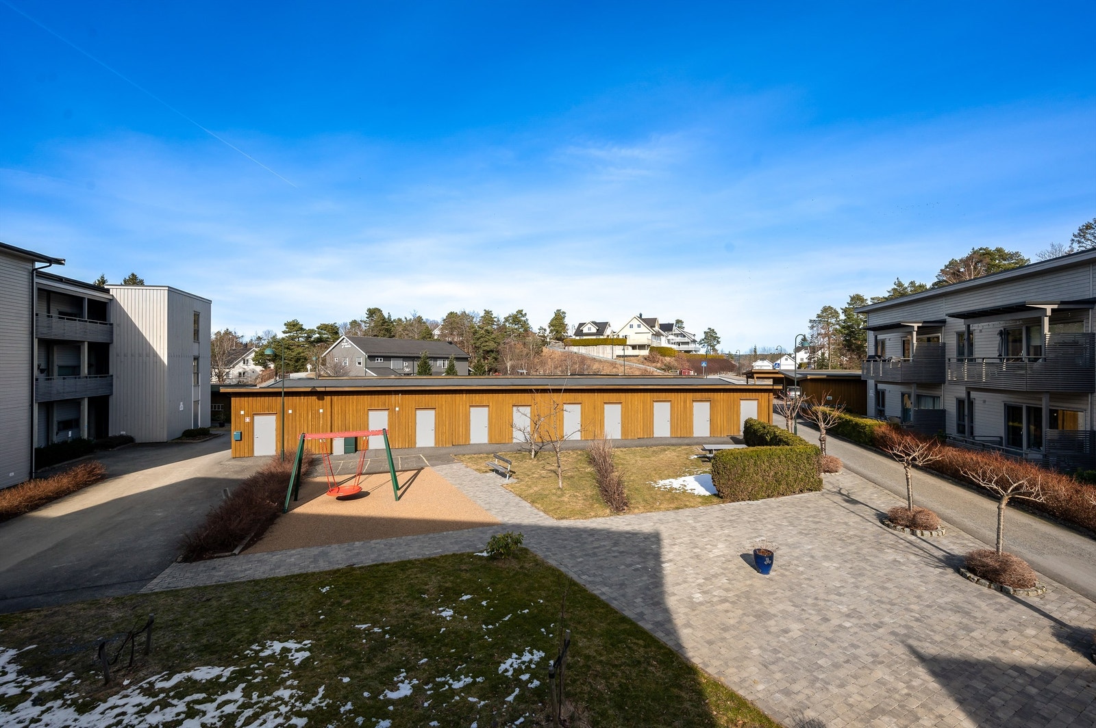 Velstelt og pent opparbeidet fellesareal Galleribilde