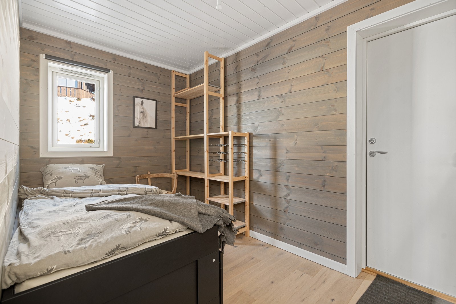 Soverom 3 med utgang til boden Galleribilde