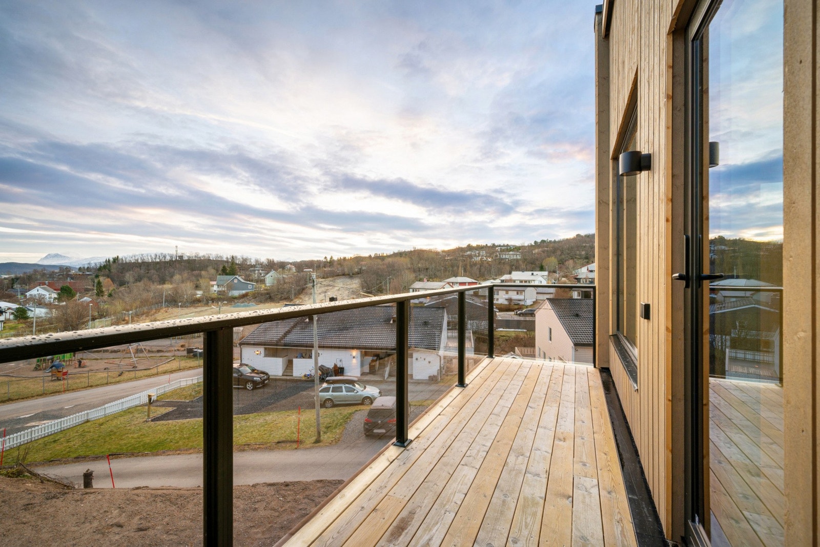 Her nyter du god solgang Galleribilde